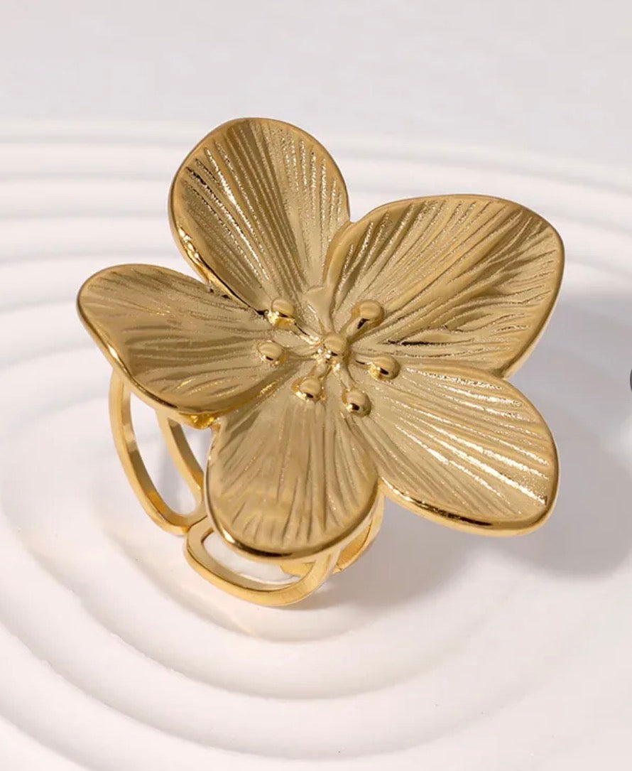 statement ring